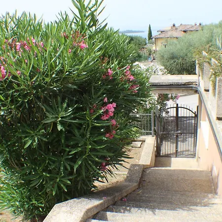 La Perla Sul Lago Apartment Monte del Lago